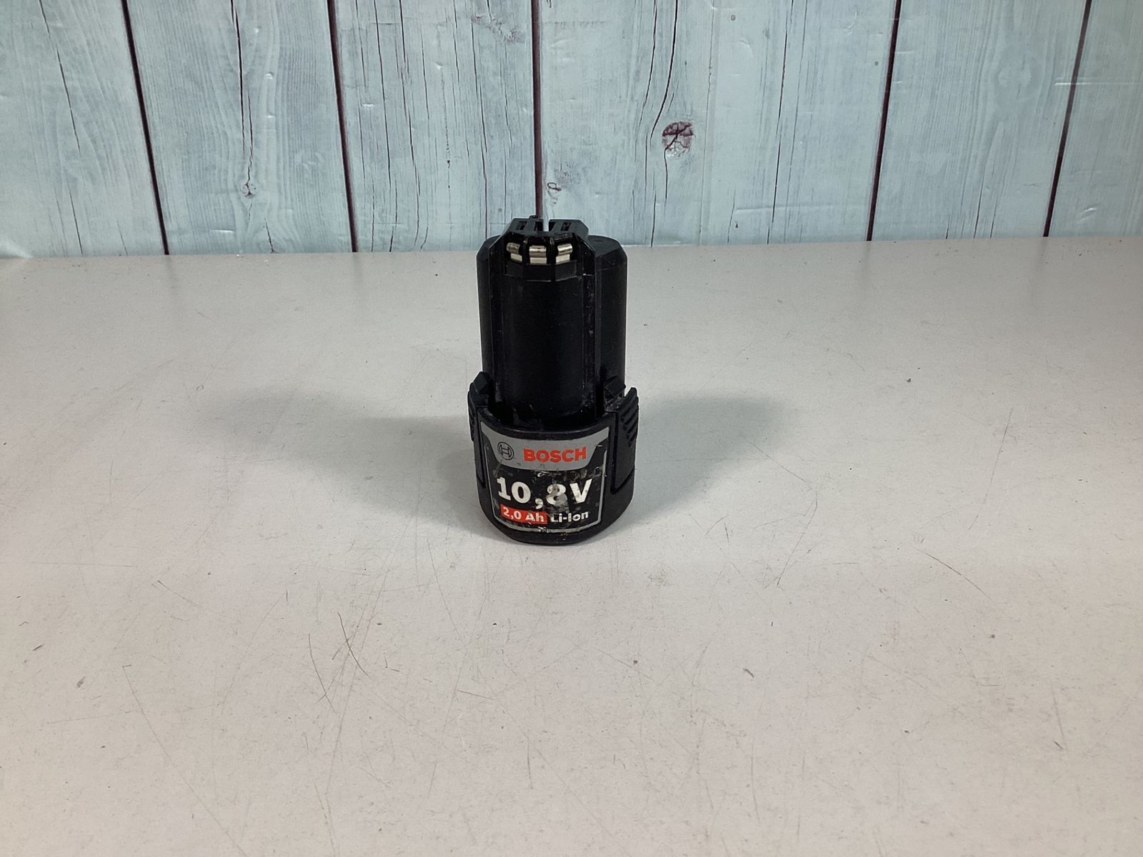 ◇ボッシュ(BOSCH) バッテリーシェア GSC10.8V-LIN2 コードレスシャー 