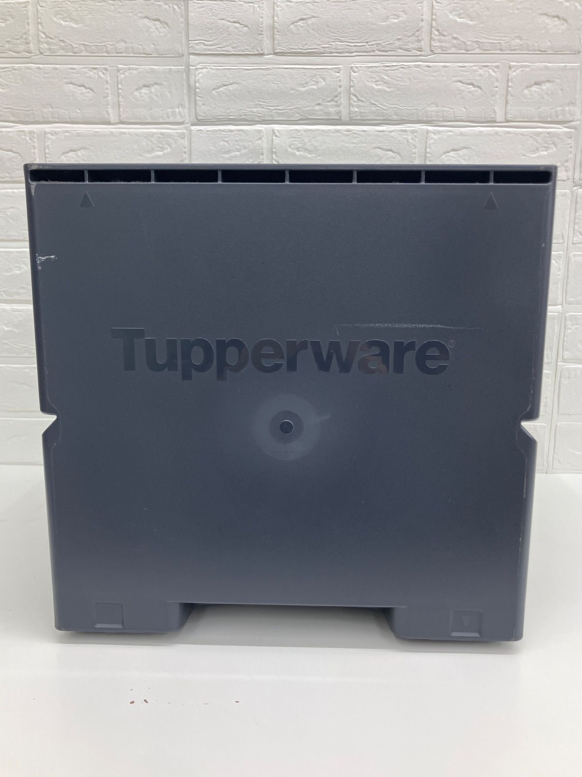B-1 ②Tupperware タッパーウェア スーパーチェスト 衣装ケース