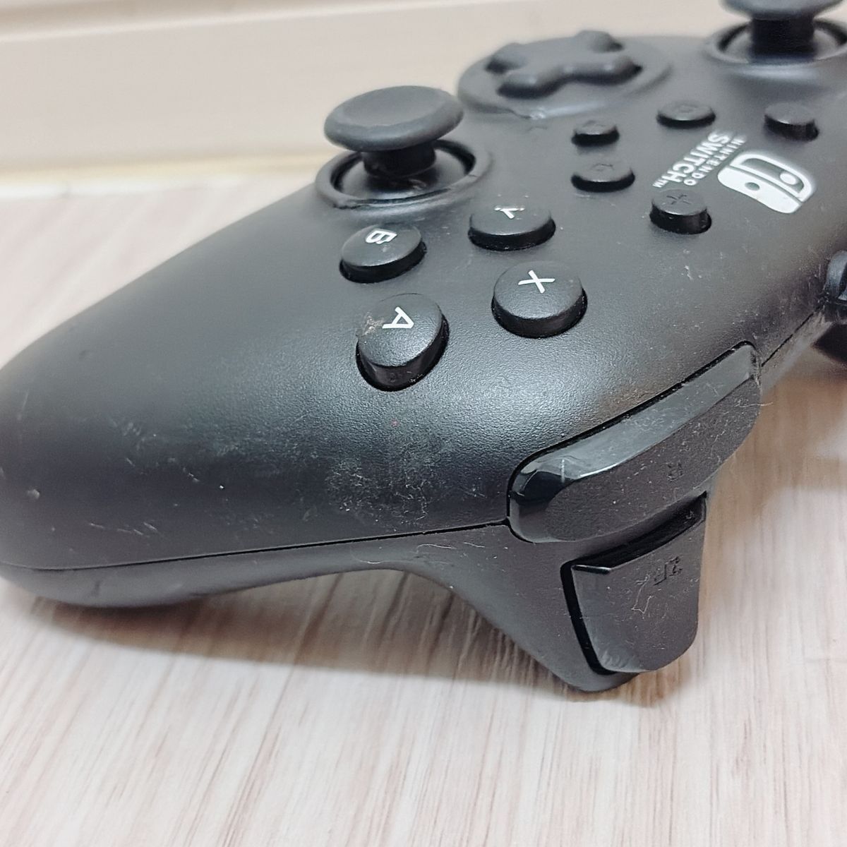 動作品】Nintendo Switch 有線コントローラー ブラック HORI NSW-457