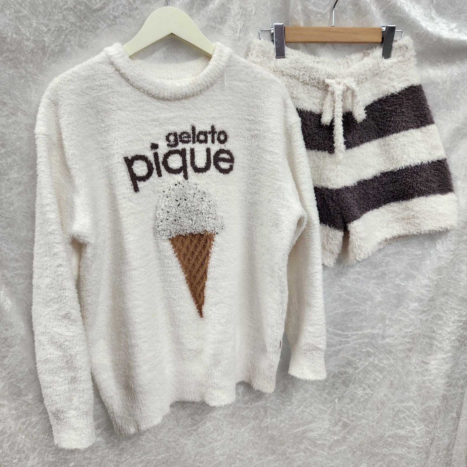 新品未使用 ジェラートピケ ベビモコアイスドッグジャガードプルオーバー gelato pique／ジェラートピケ ベビモコアイスジャガードプルオーバー