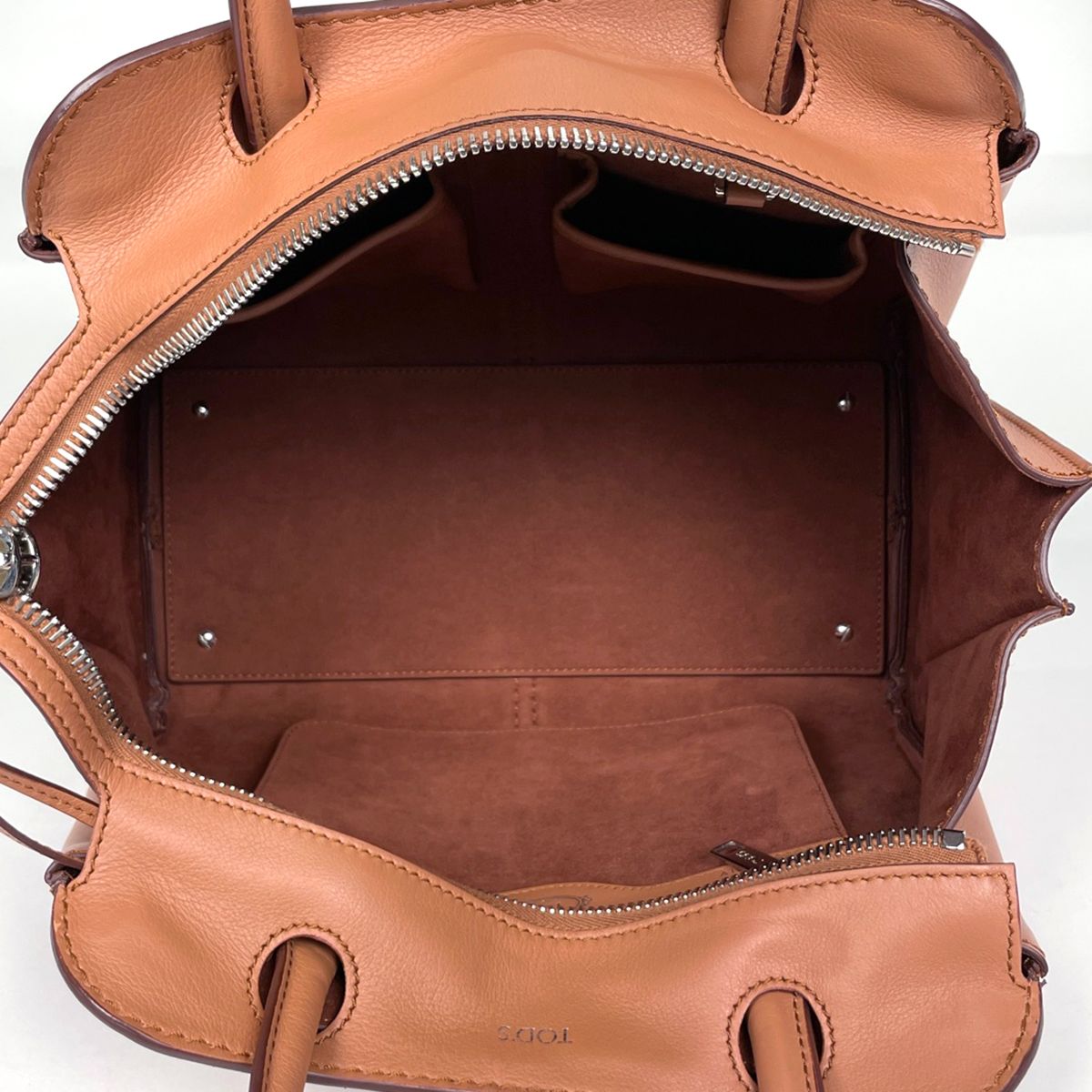 トッズ TOD'S セラ ハンドバッグ レザー ブラウン レディース 【中古