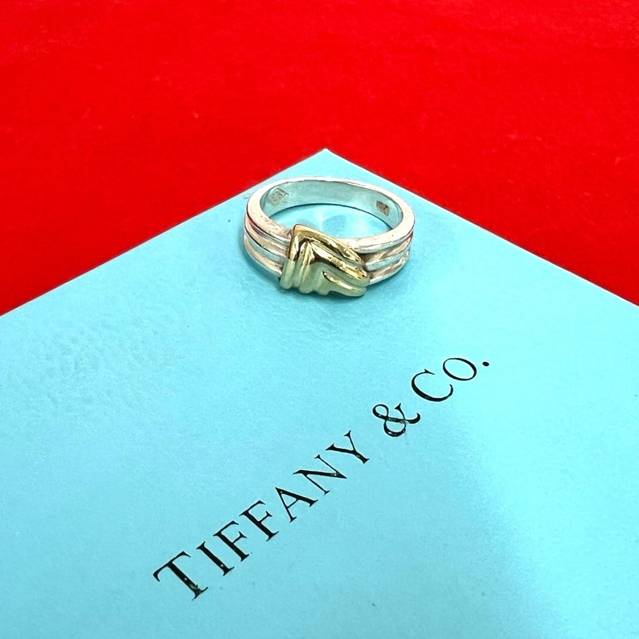 【最終値下げ】Tiffanyシグネチャーリング8号 極 美品 TIFFANY&Co. ティファニー シグネチャー リング シルバー925