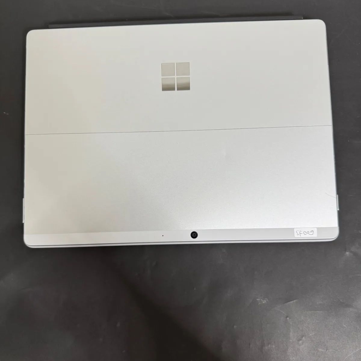 LTE対応 Surface Pro 8 i5 8GB/256GB 動作保証付 - メルカリ