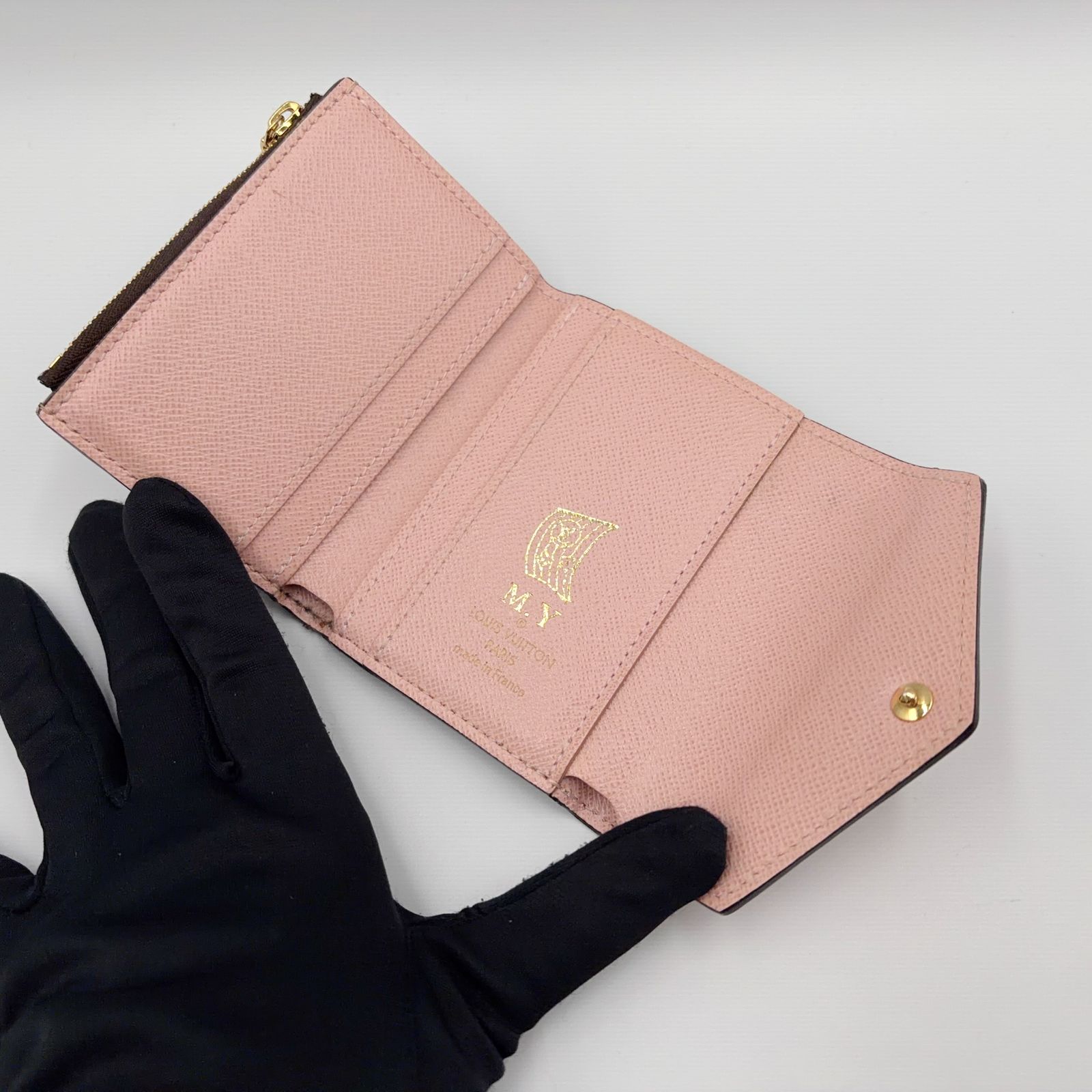 新着】LOUIS VUITTON ポルトフォイユ ゾエ モノグラム モノグラム
