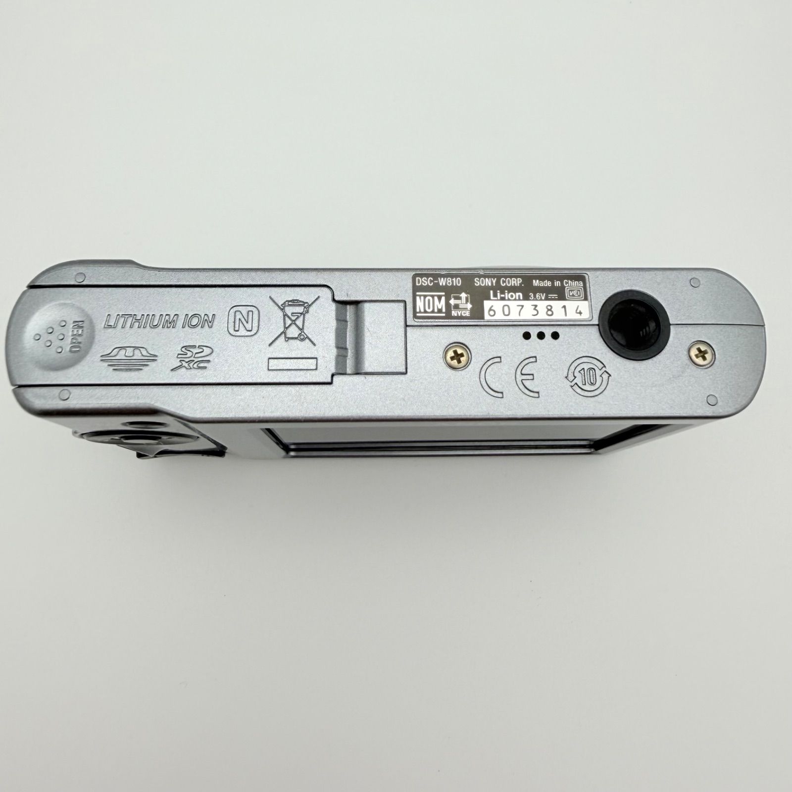 完動品】 SONY Cyber-shot DSC-W810 シルバー - メルカリ