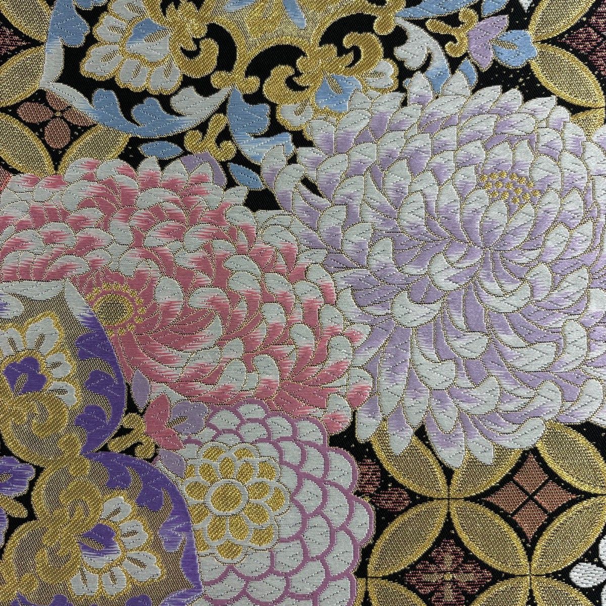 美品】 袋帯 秀品 振袖向き 菊 七宝 唐織 金糸 黒 全通 正絹 【中古