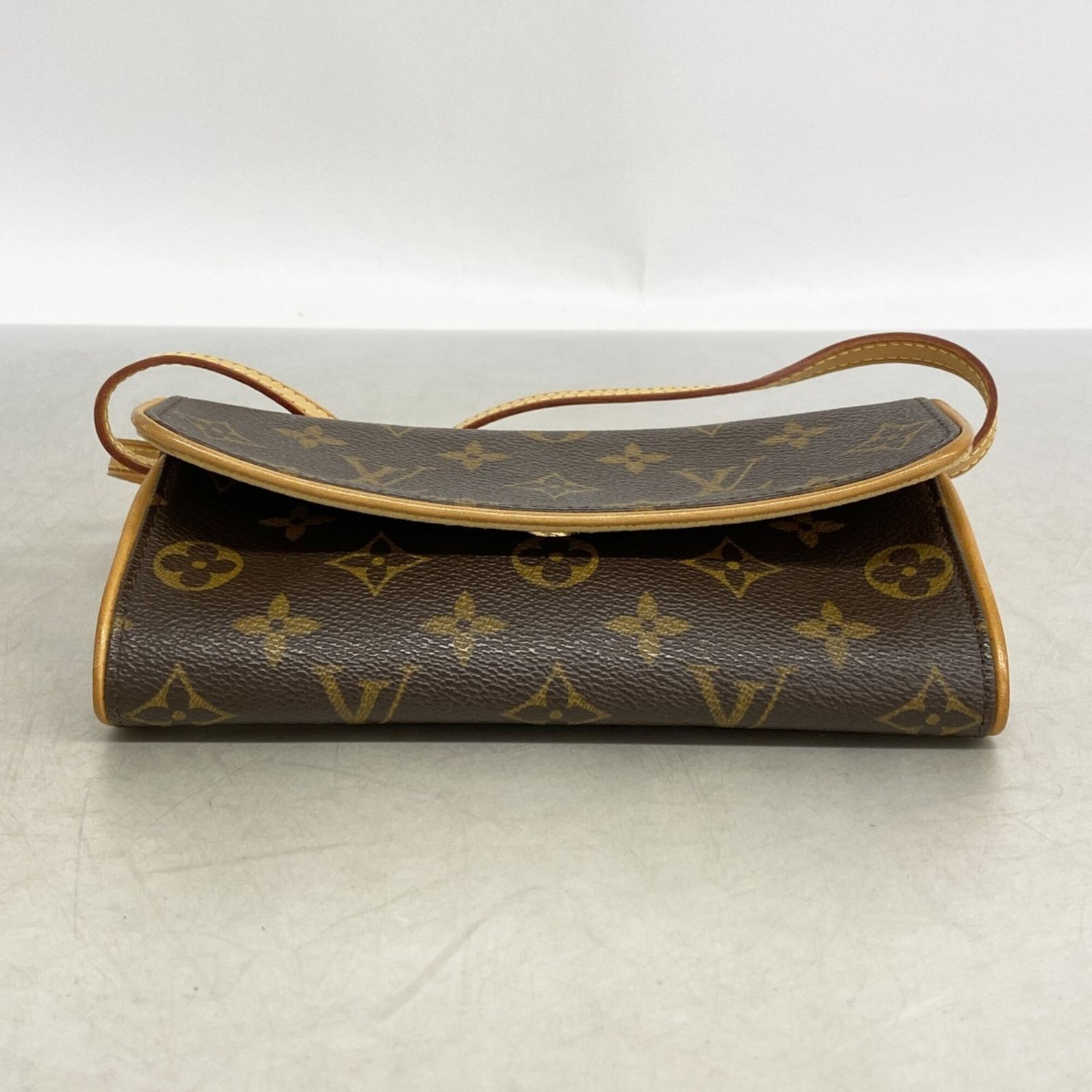 ルイ・ヴィトン(Louis Vuitton) ルイ・ヴィトン ショルダーバッグ