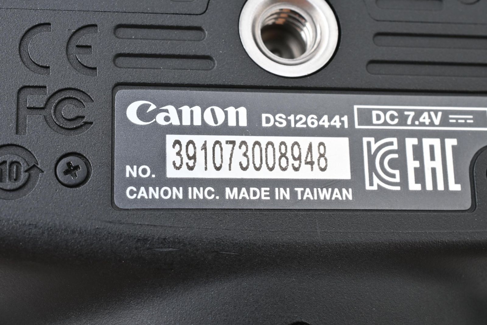 ジャンク》 Canon キヤノン EOS Kiss X7 デジタル一眼レフカメラ