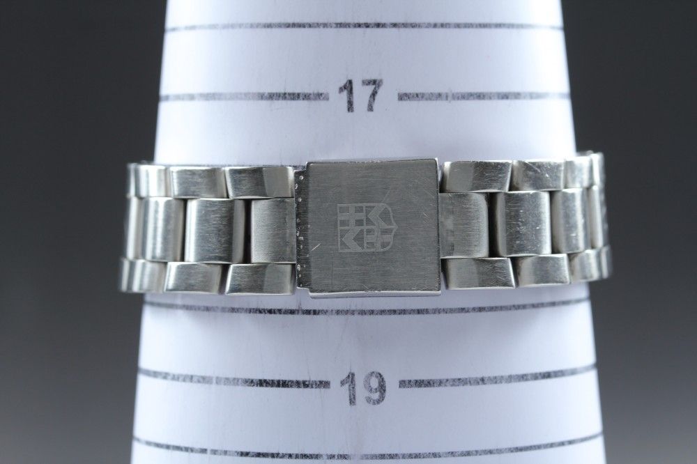 稼働品】FREDERIQUE CONSTANT クラシックス・オートマティック FC303