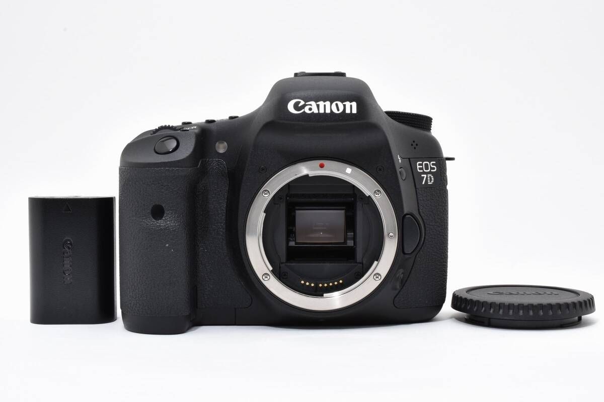 ☆極上品☆ 《シャッター数 268回》CANON キヤノン EOS 7D ボディ