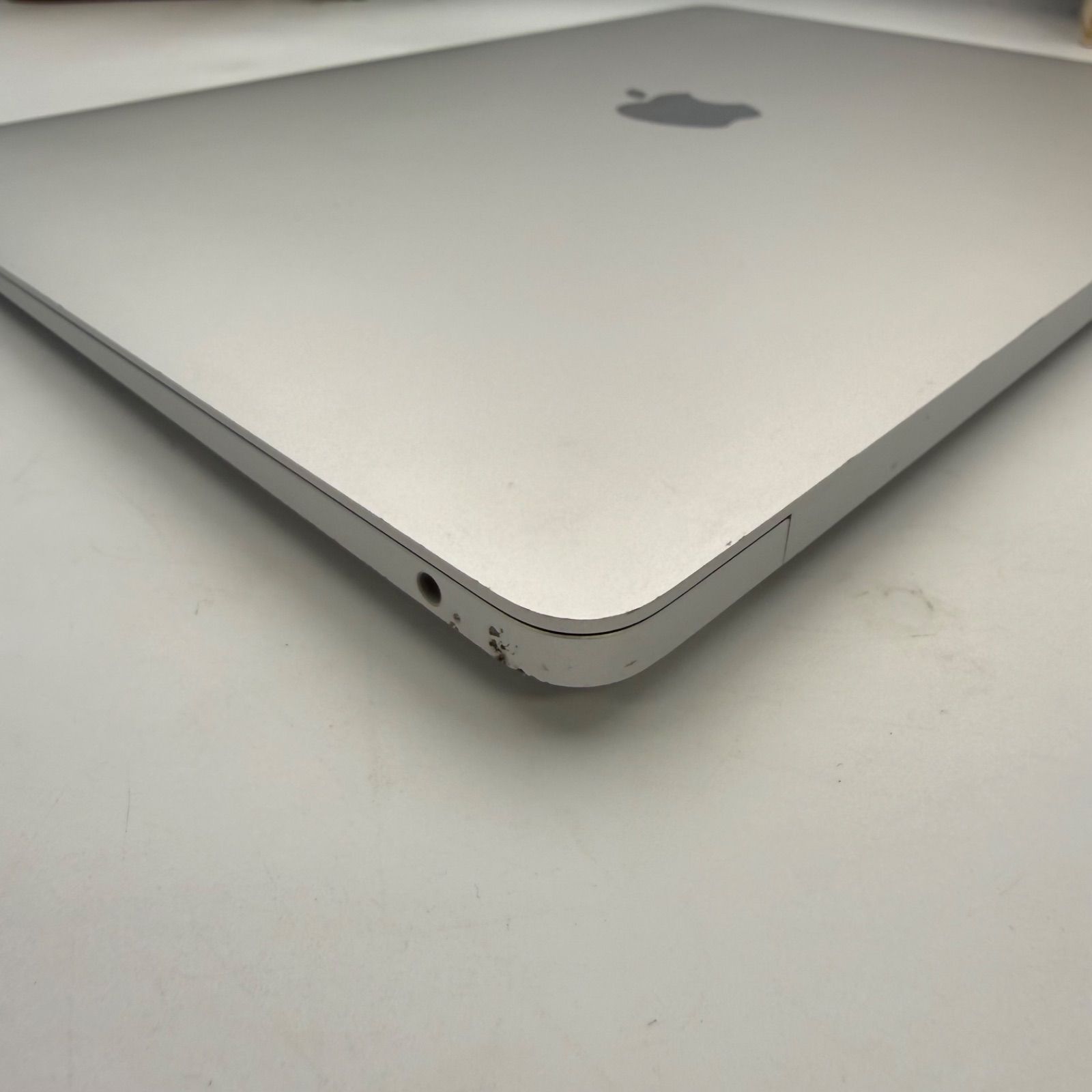 バッテリー100％】MacBook Air M1 13インチ 2020 8GB 256GB シルバー