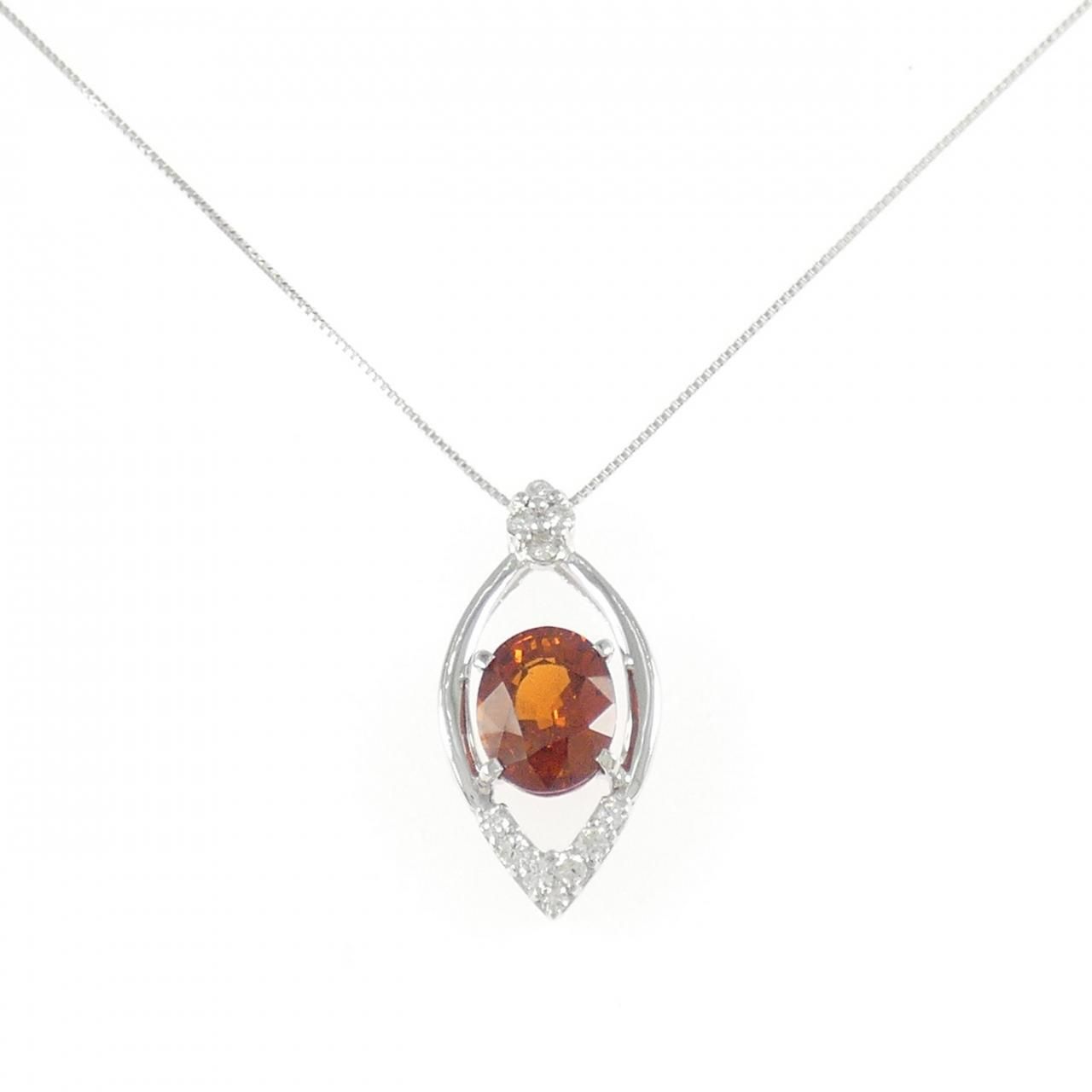K18WG ガーネット ネックレス 2.76CT