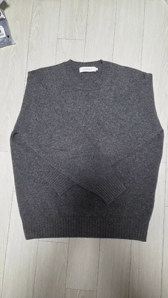 M YUNION BLUE (ユニオンブルー) カシミア ウール ニット (メランジ グレー)