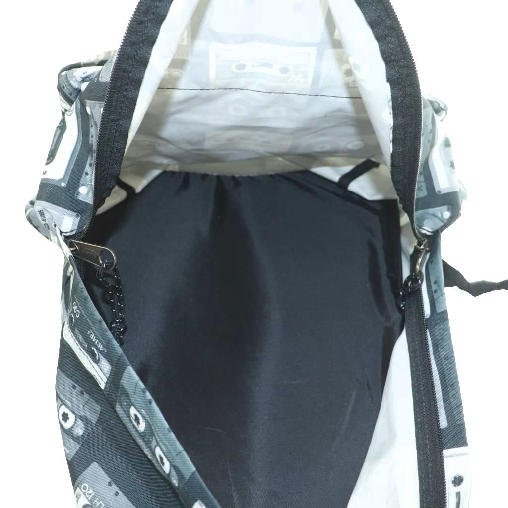 イーストパック EASTPAK PADDED PAK'R リュックサック デイパック 総柄