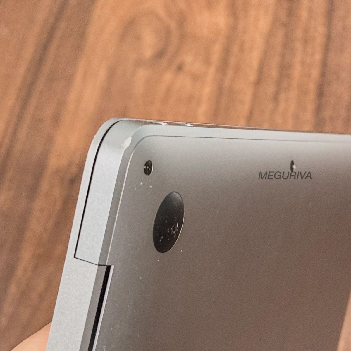 【ジャンク】ディスプレイ破損MacAir13インチM1 シルバー 本体 充電器付 Apple MacBook Air 13インチ M1 2020 8GB 512GB シルバー JIS配列