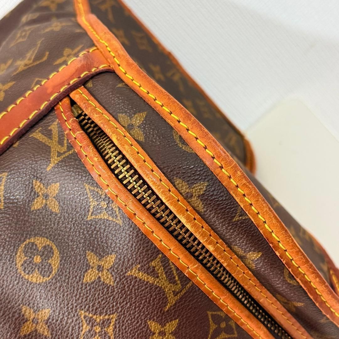 LOUIS VUITTON ルイヴィトン サックシャンスール ボストンバック