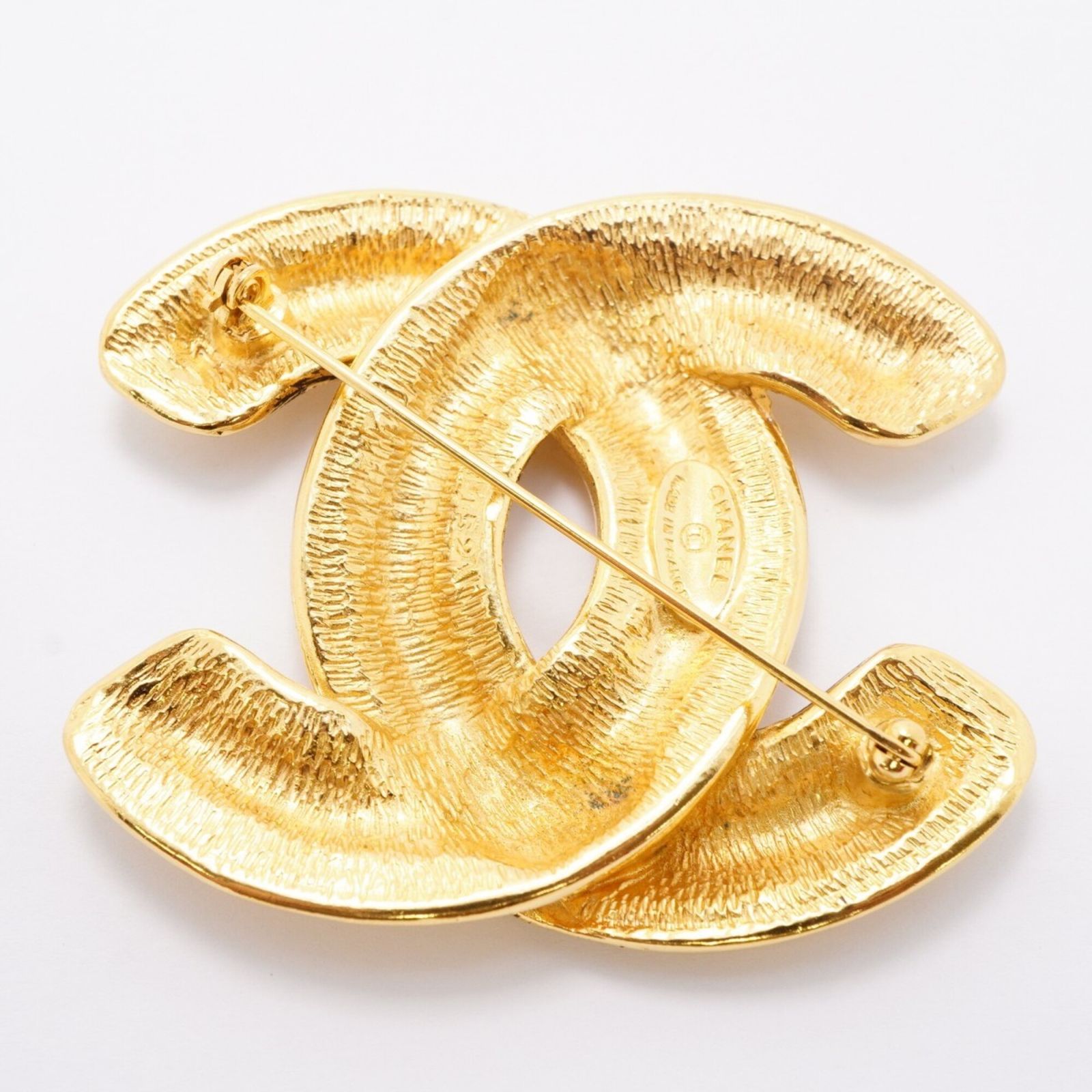 シャネル(Chanel) シャネル ブローチ ココマーク マトラッセ GPメッキ