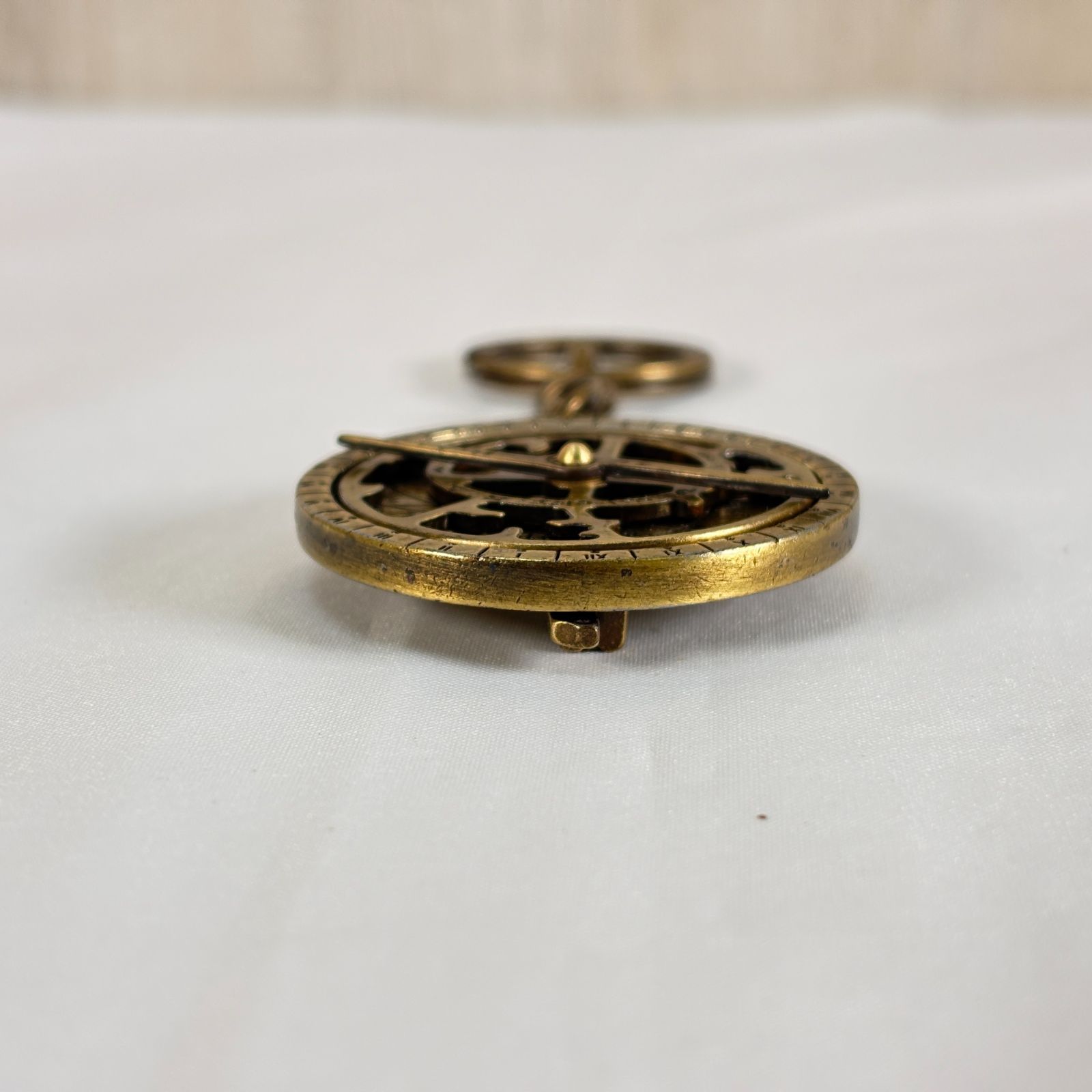 Hemisferium アストロラーベ Astrolabe キーホルダー スペイン製 天体