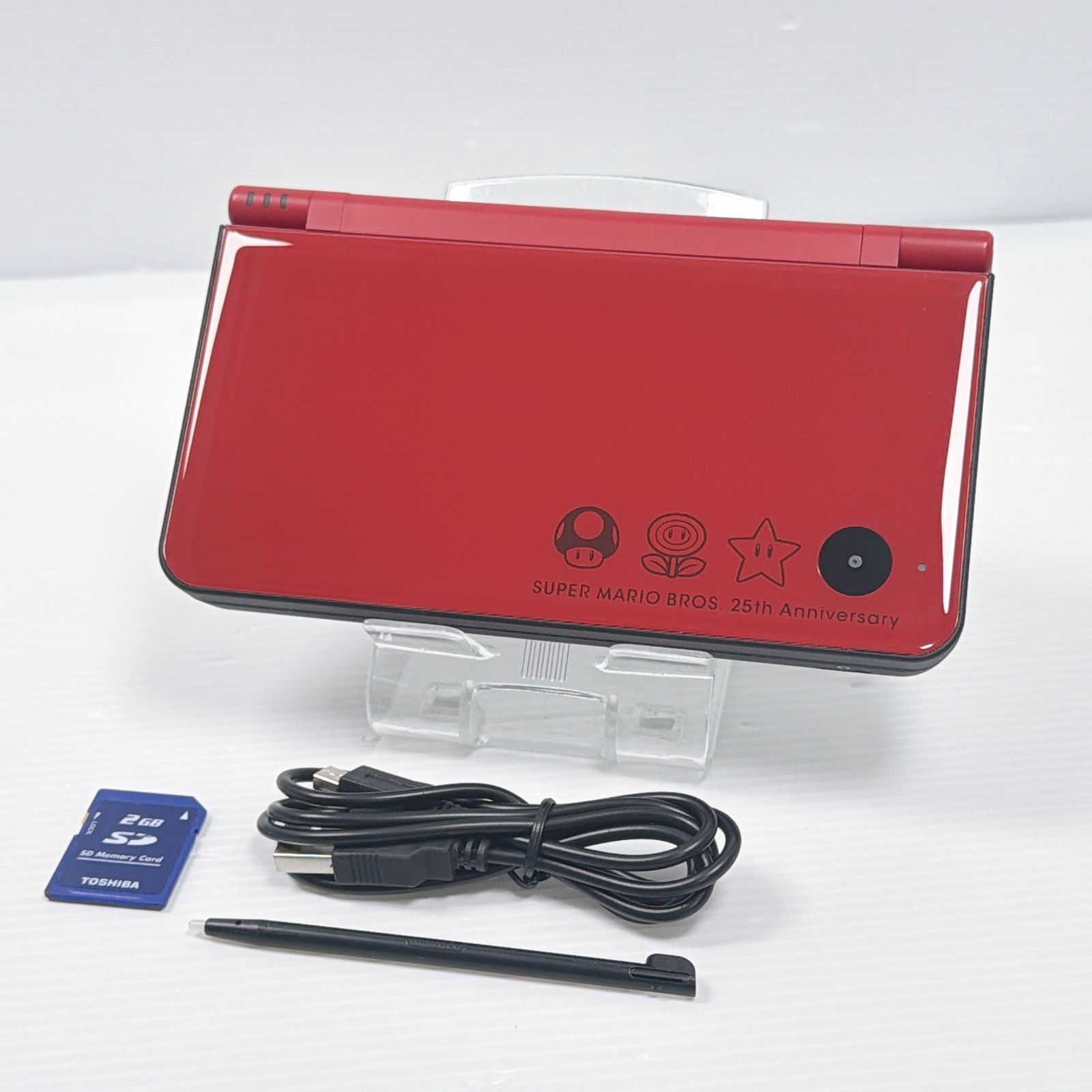 dsill　スーパーマリオブラザーズ25周年　新品未使用　未開封 美品 ニンテンドー DSiLL スーパーマリオブラザーズ 25周年記念モデル