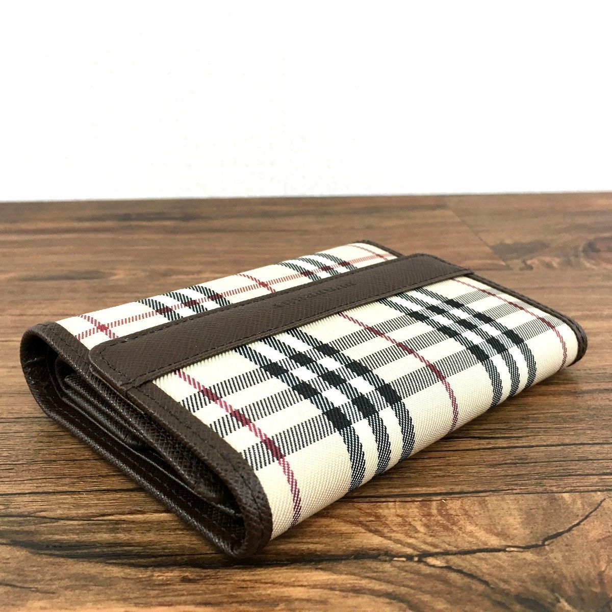 美品 BURBERRY 三つ折り財布 バーバリーチェック ベージュ 360 - メルカリ