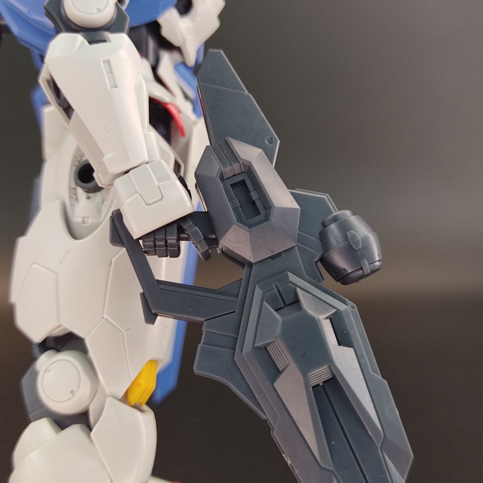 ガンプラ【中古品/ランクC、キズ、一部欠品】 FULL MECHANICS 1/100