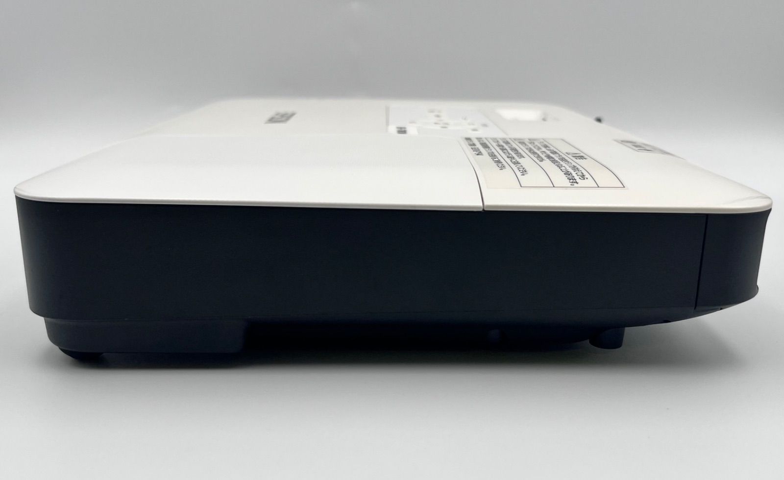 B379// ランプ点灯時間：247時間 EPSON プロジェクターEB-1780W - メルカリ