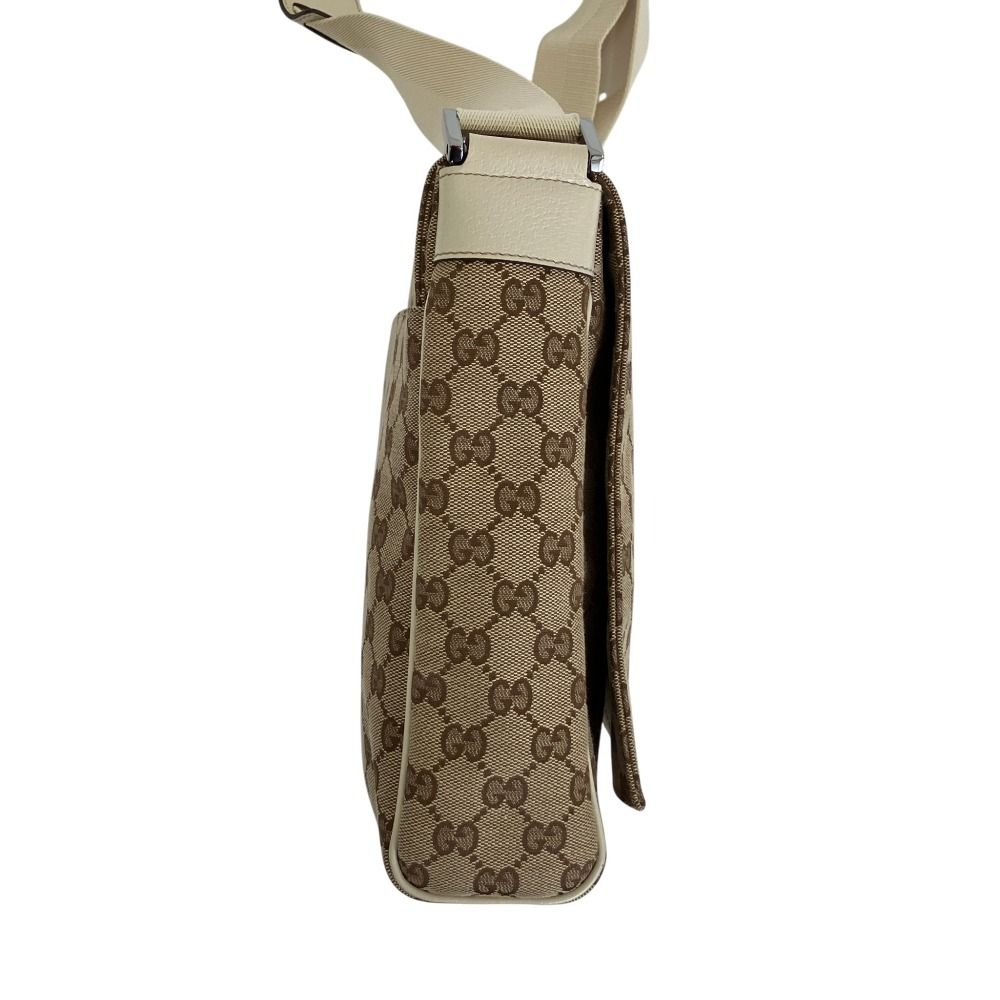 美品 GUCCI グッチ GGキャンバス メッセンジャーバッグ ショルダー