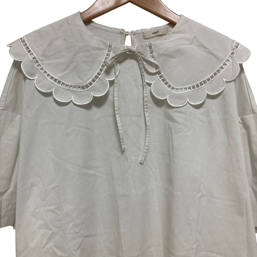 美品 yori ヨリ スカラップカラーカットソー サイズF ホワイト