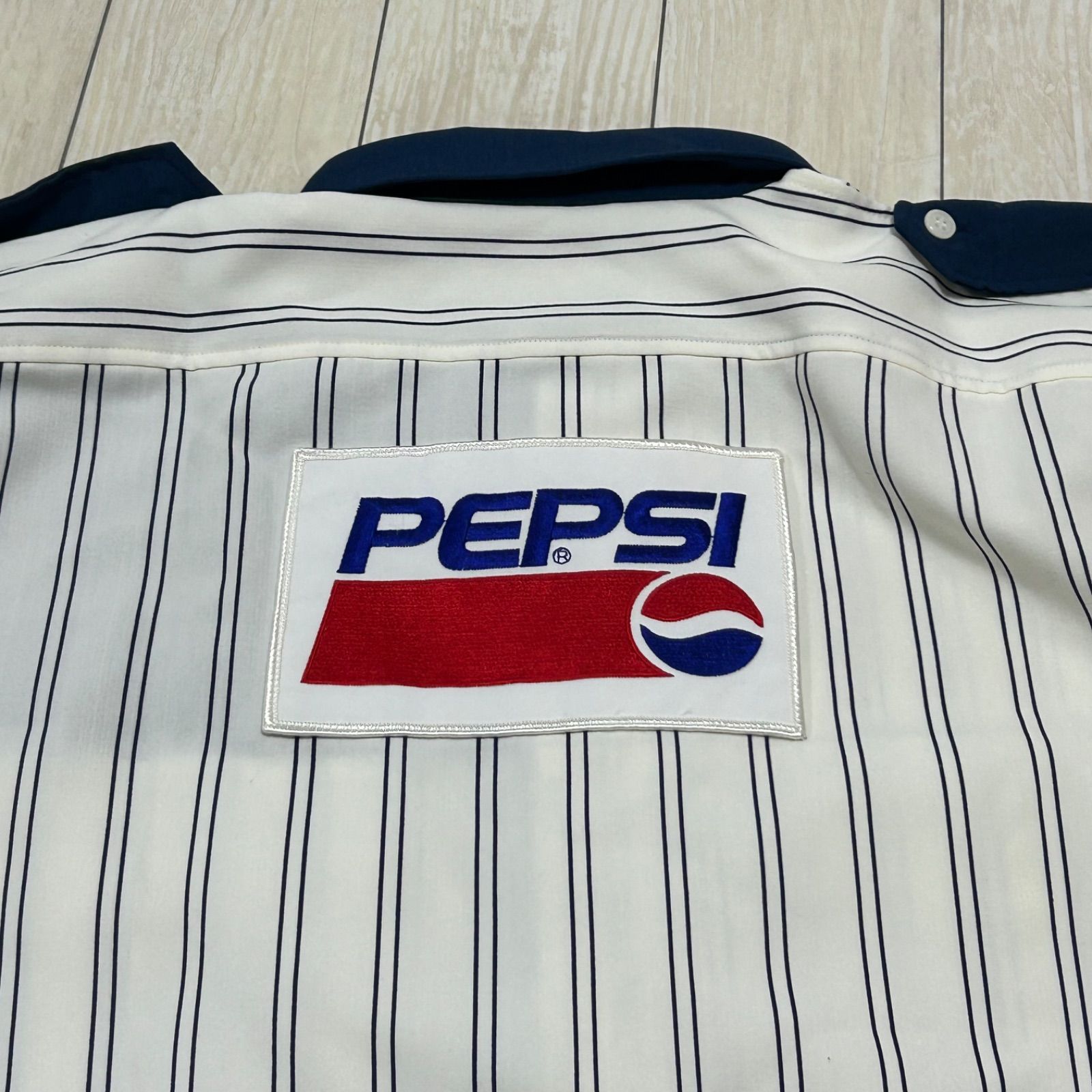 希少 PEPSI ペプシ ストライプ 企業ロゴ半袖シャツ L