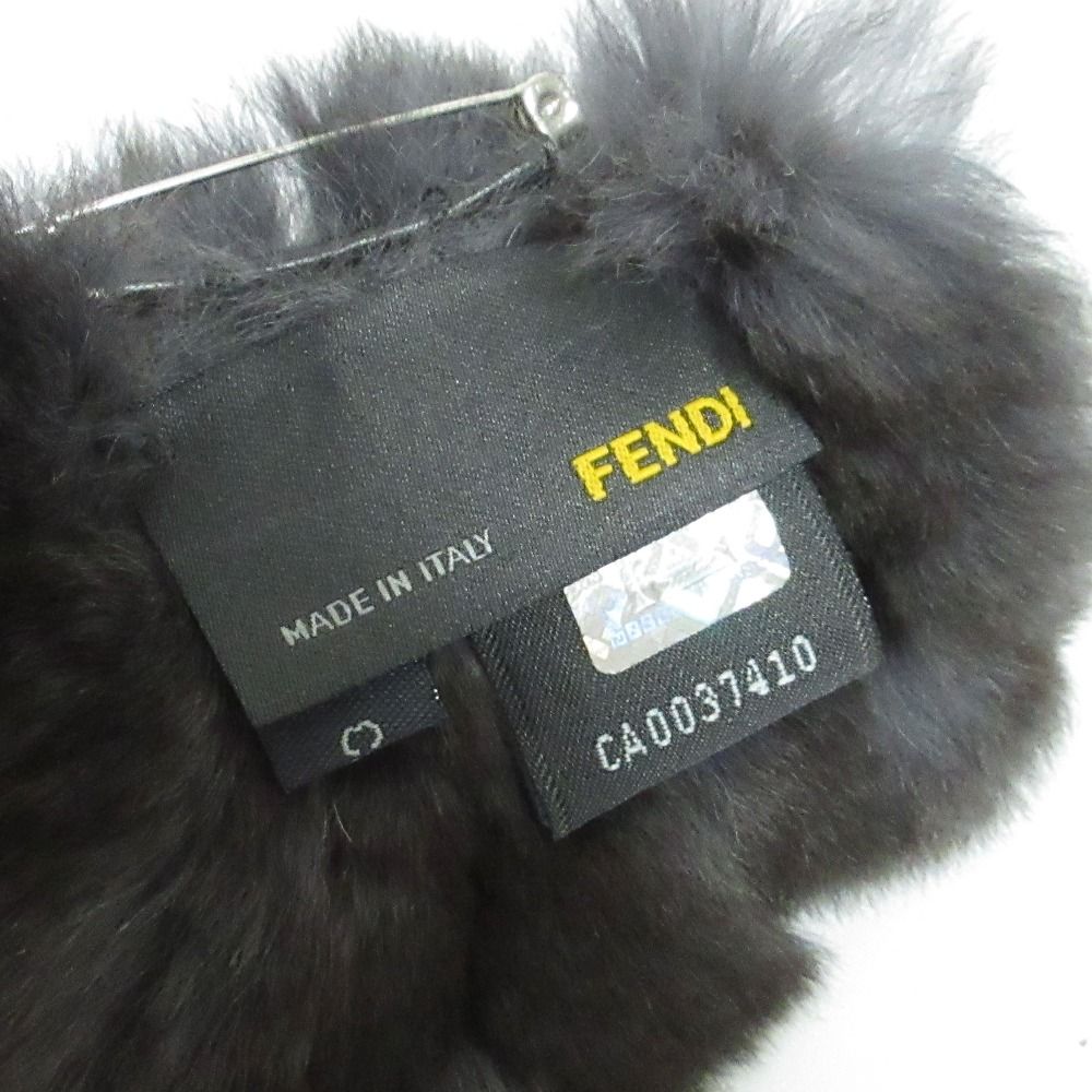 新品同様 FENDI フェンディ ラビットファー ブローチ コサージュ