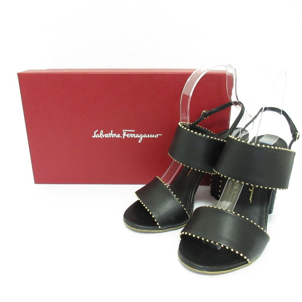 美品 Salvatore Ferragamo サルヴァトーレフェラガモ レザー スタッズ サンダル サイズ6.5 約24cm ブラック レディース 古着 中古 USED