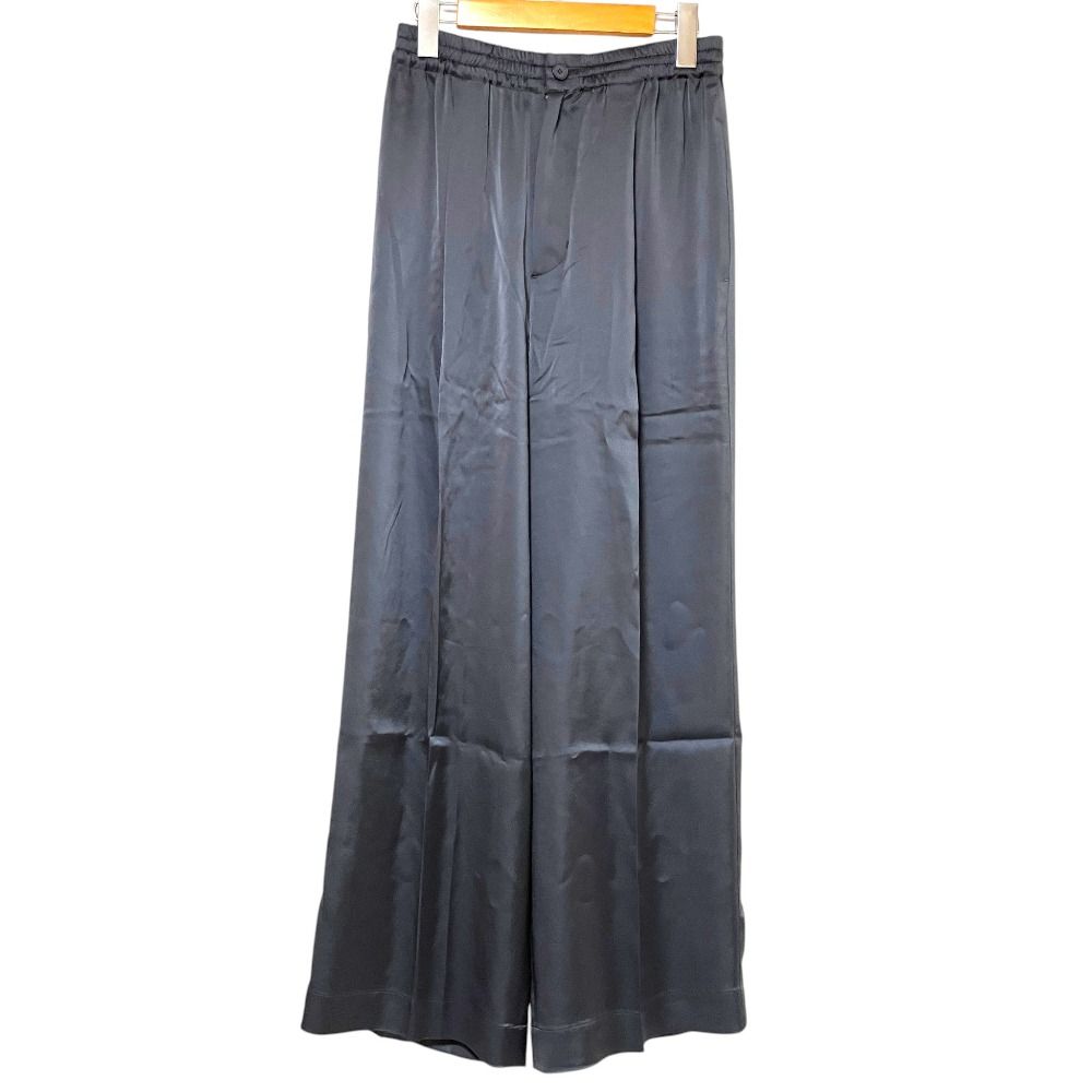 未使用 25SS BRILL ブリル ワンタック サテン ストレートパンツ