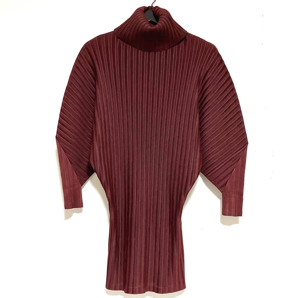 美品　PLEATS PLEASE タートルネック 美品 PLEATS PLEASE プリーツプリーズ イッセイミヤケ タートルネック
