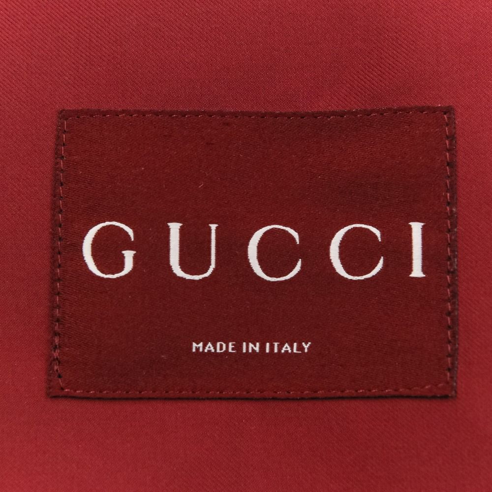 良品 25SS GUCCI グッチ エンボスロゴ ナイロンギャバジン ハーフ