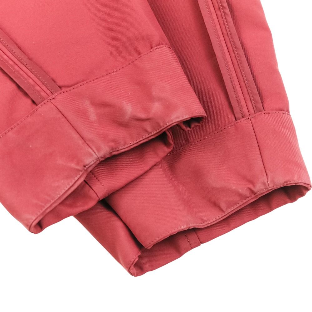 良品 25SS GUCCI グッチ エンボスロゴ ナイロンギャバジン ハーフ