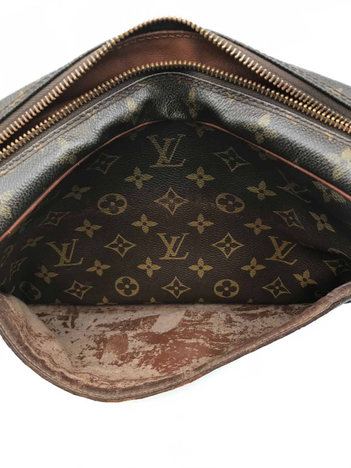 LOUIS VUITTON ルイヴィトン クラッチバッグ コンピエーニュ28