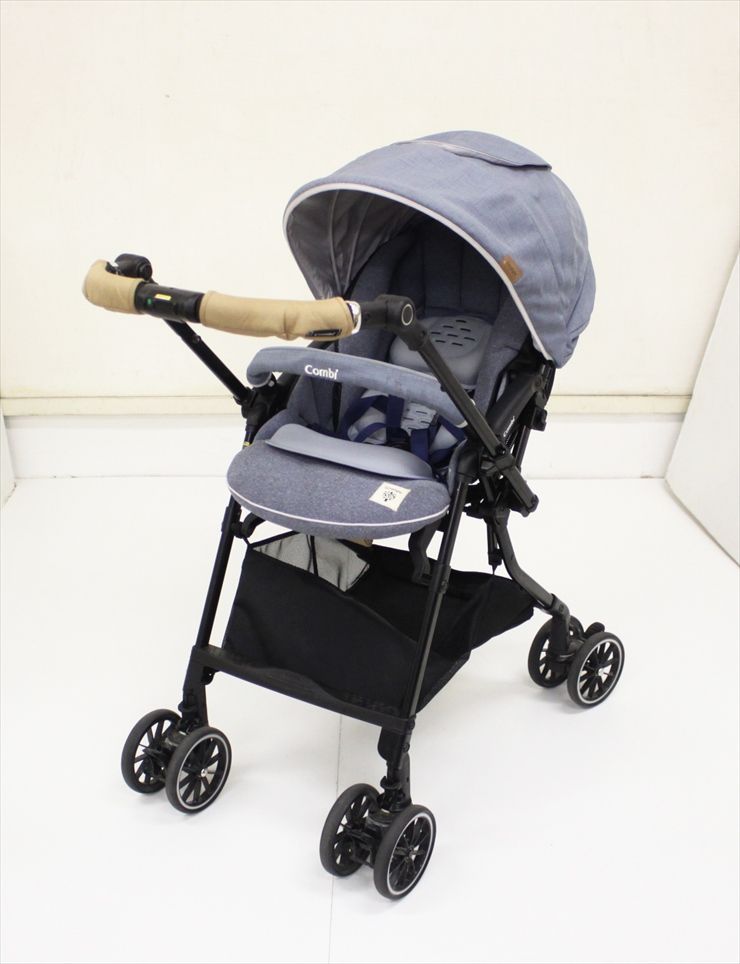スゴカルα 4キャス compact エッグショック Simplight ピクニックブルー コンビ 軽量 生後1ヶ月〜 クリーニング済み B356001