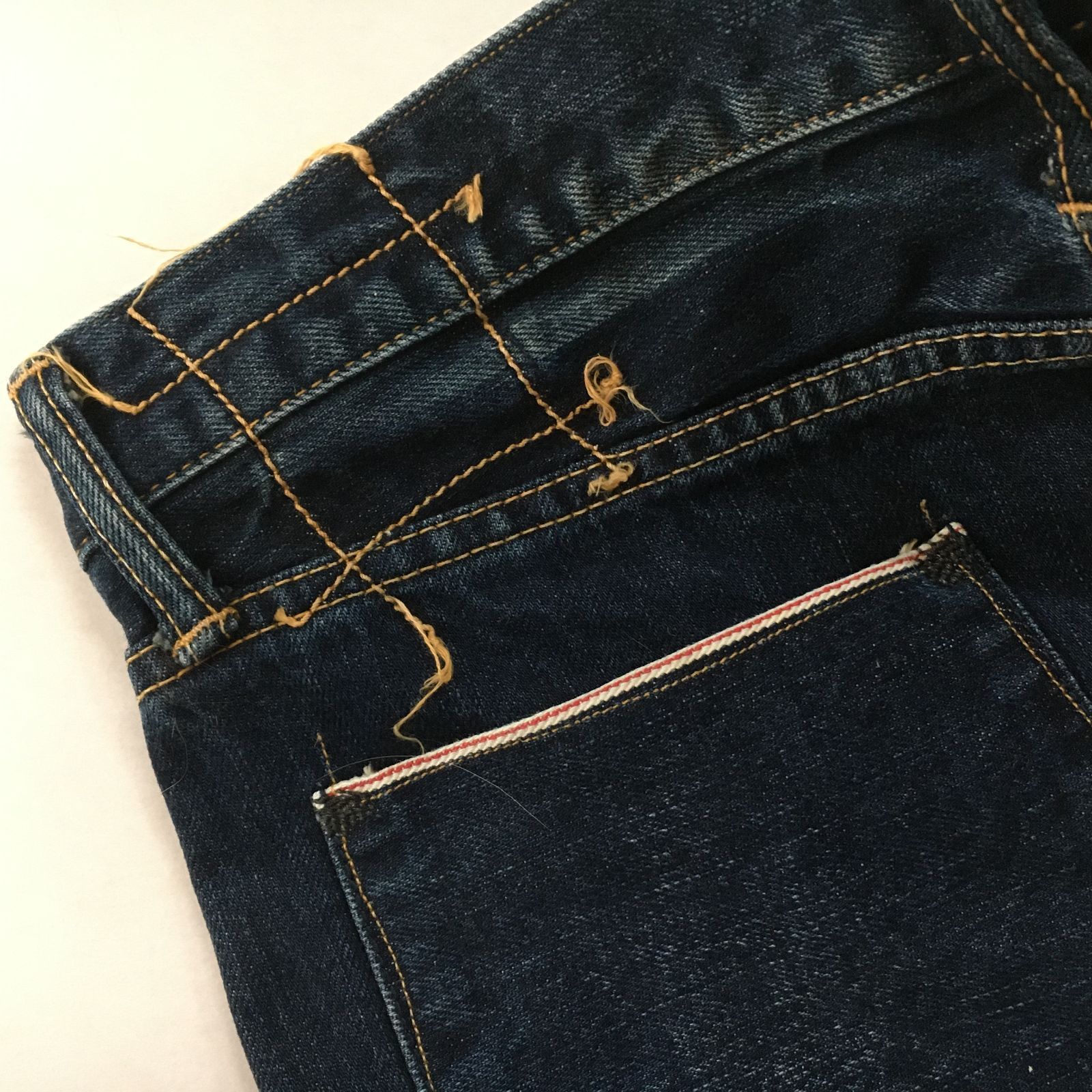 日本製 KURO クロ セルビッジ デニムパンツ USED 13097 - メルカリ