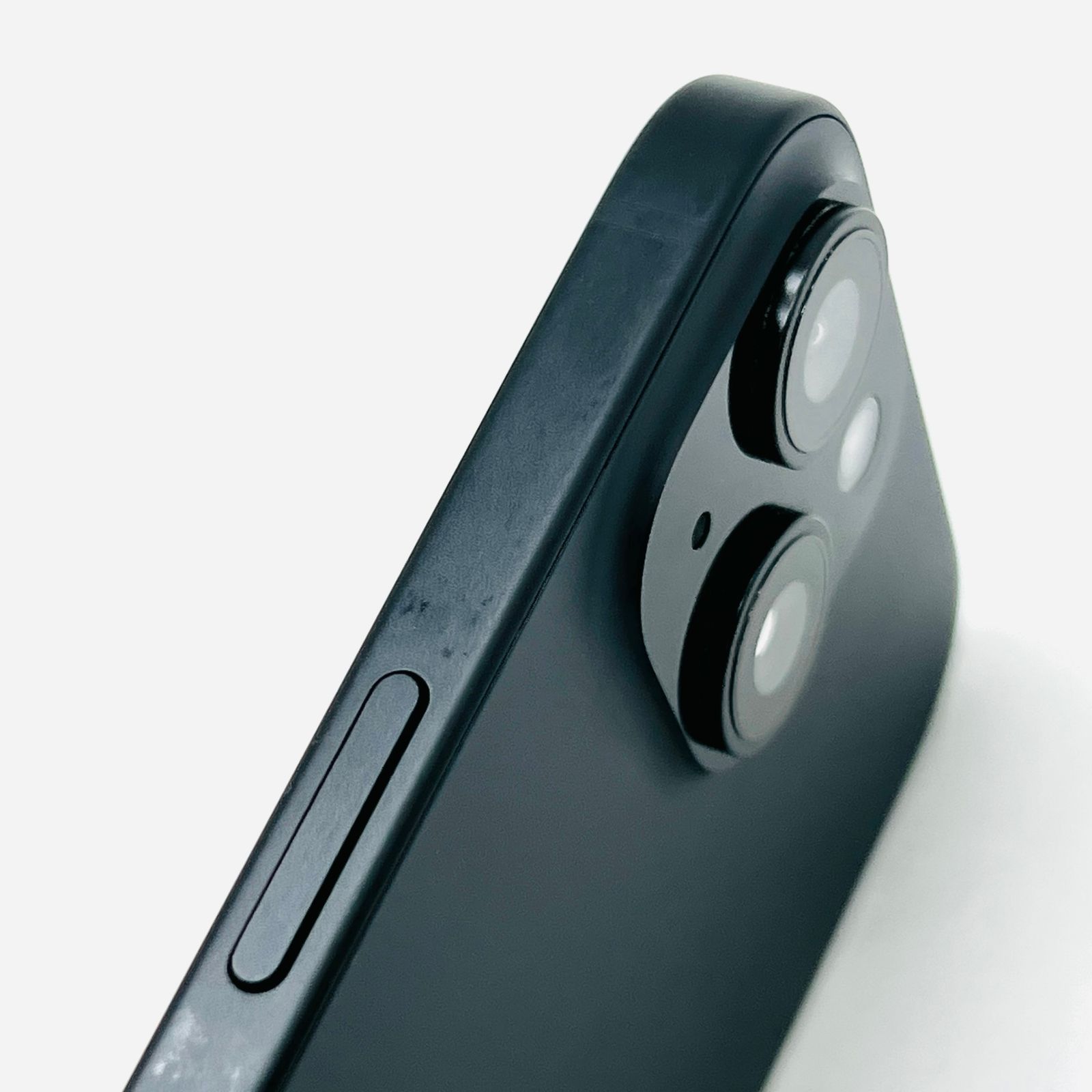 Apple iPhone 15 128GB ブラック MTMH3J/A SIMフリー 動作確認済み