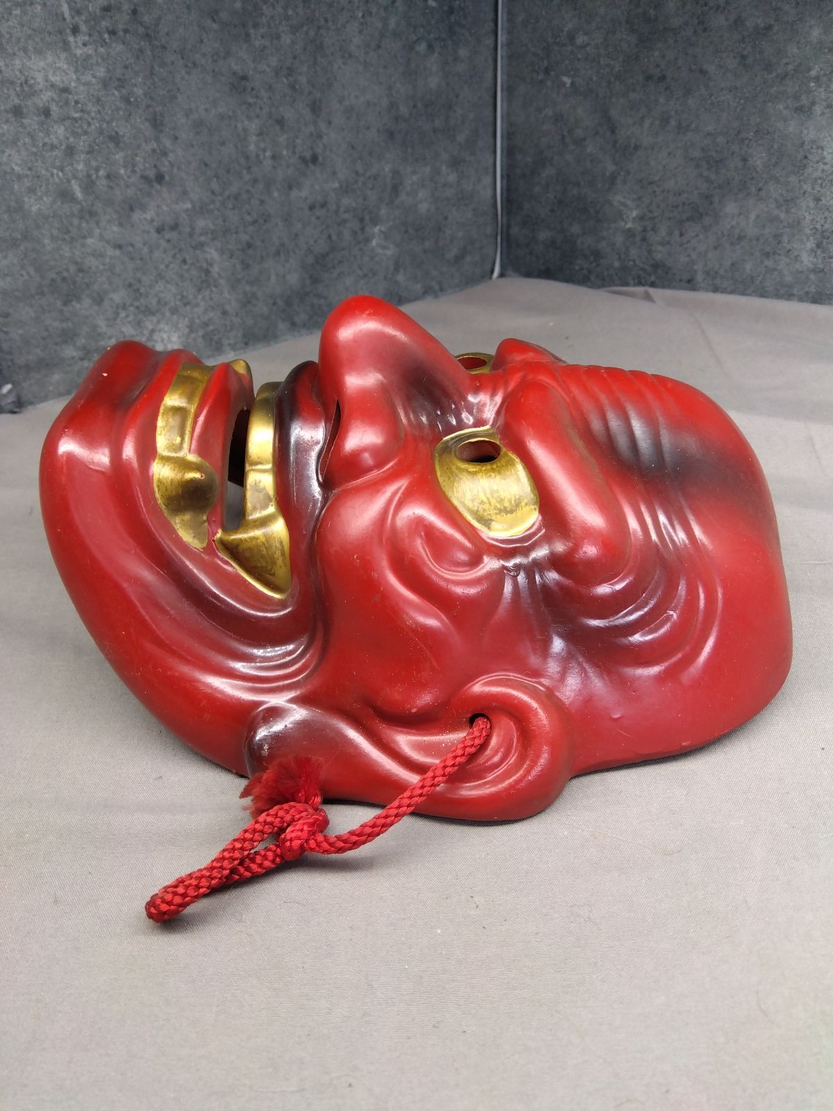 鬼面 赤鬼 お面 神楽面 飾り面 民芸品 魔除け 縁起物 壁掛け＃1393