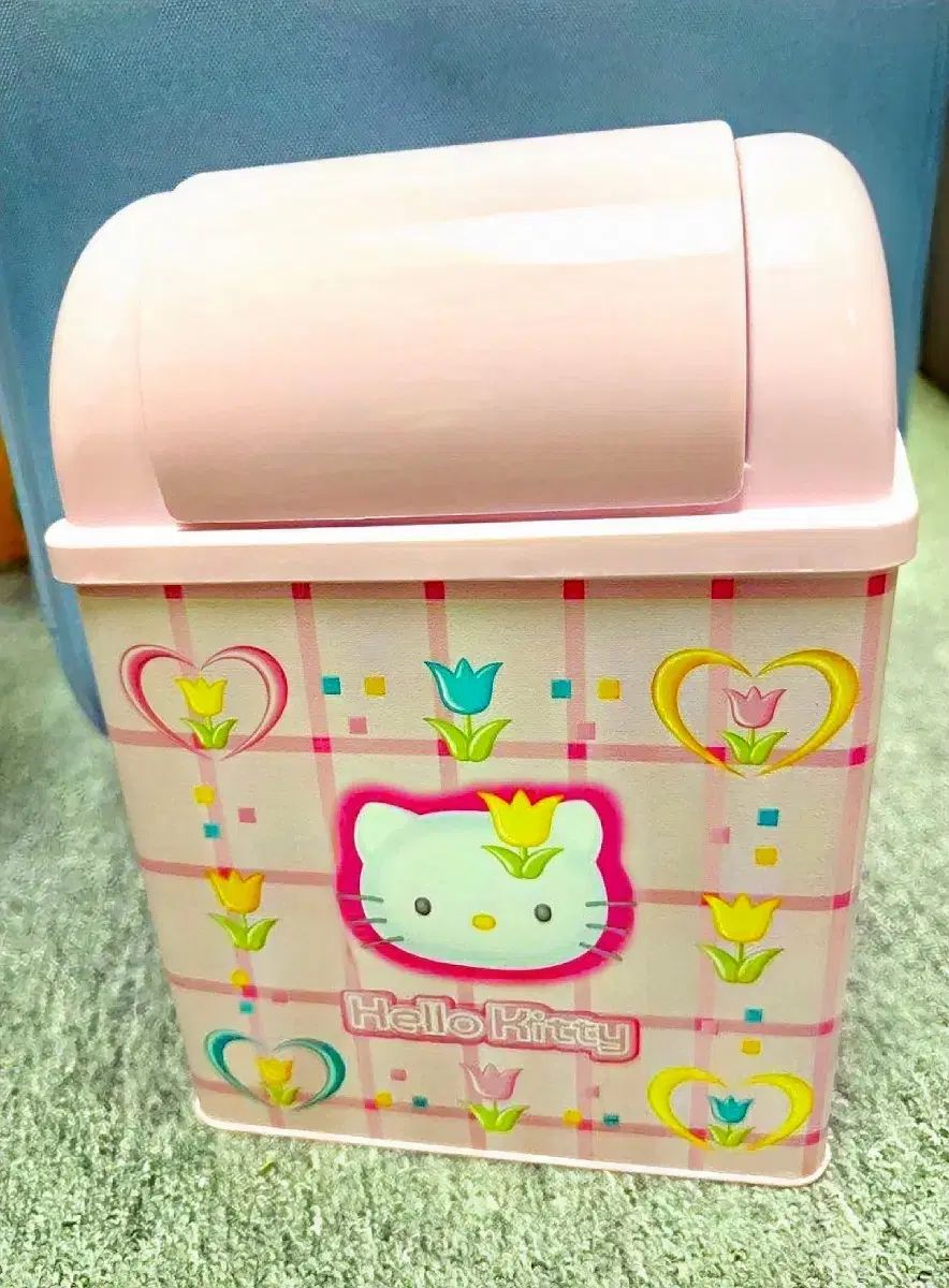 チューリップ ハローキティ ゴミ箱 カオハナ ハローキティ ゴミ箱