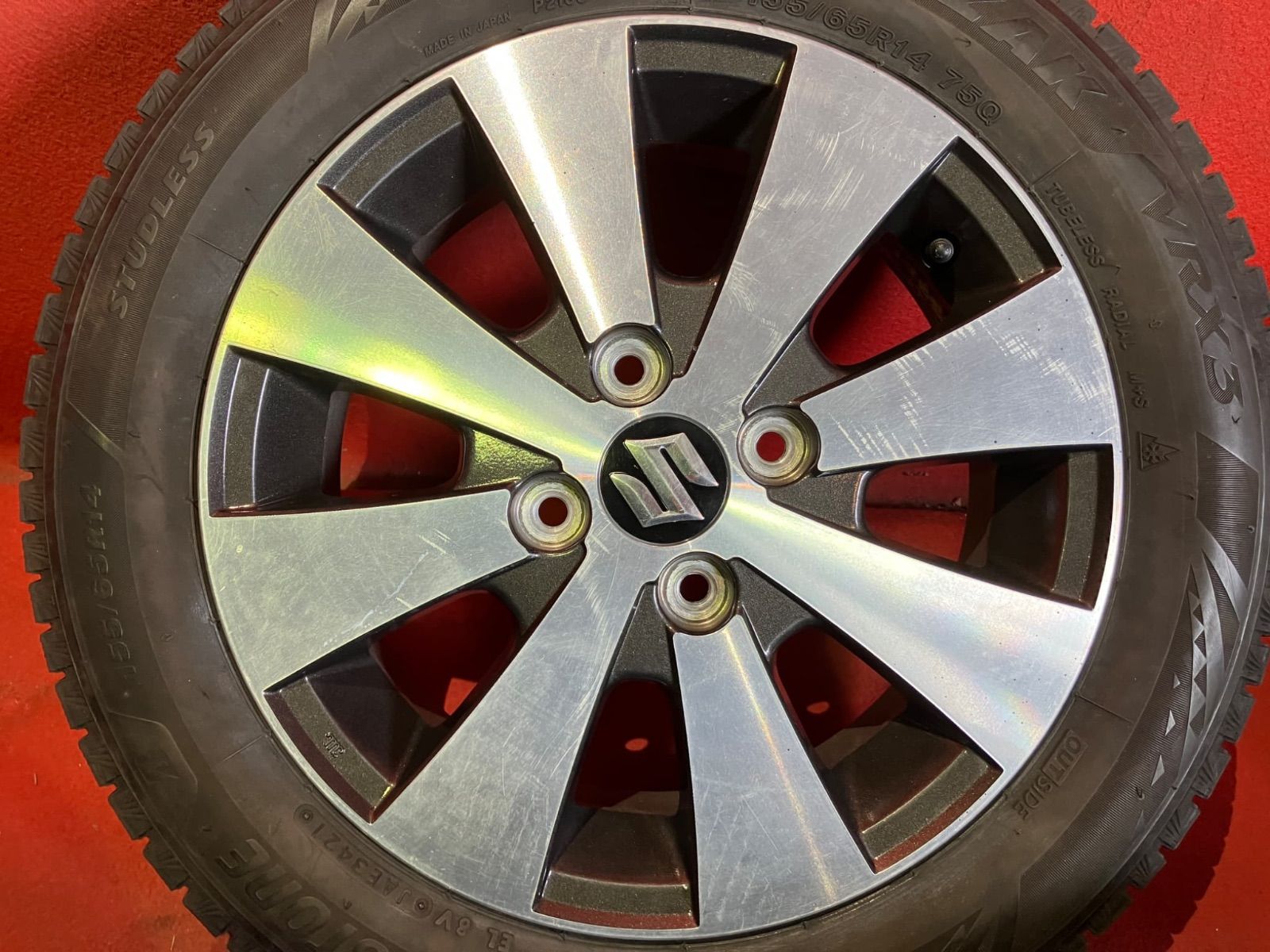 中古スタッドレスタイヤホイールセット【155/65R14 BRIDGESTONE VRX3