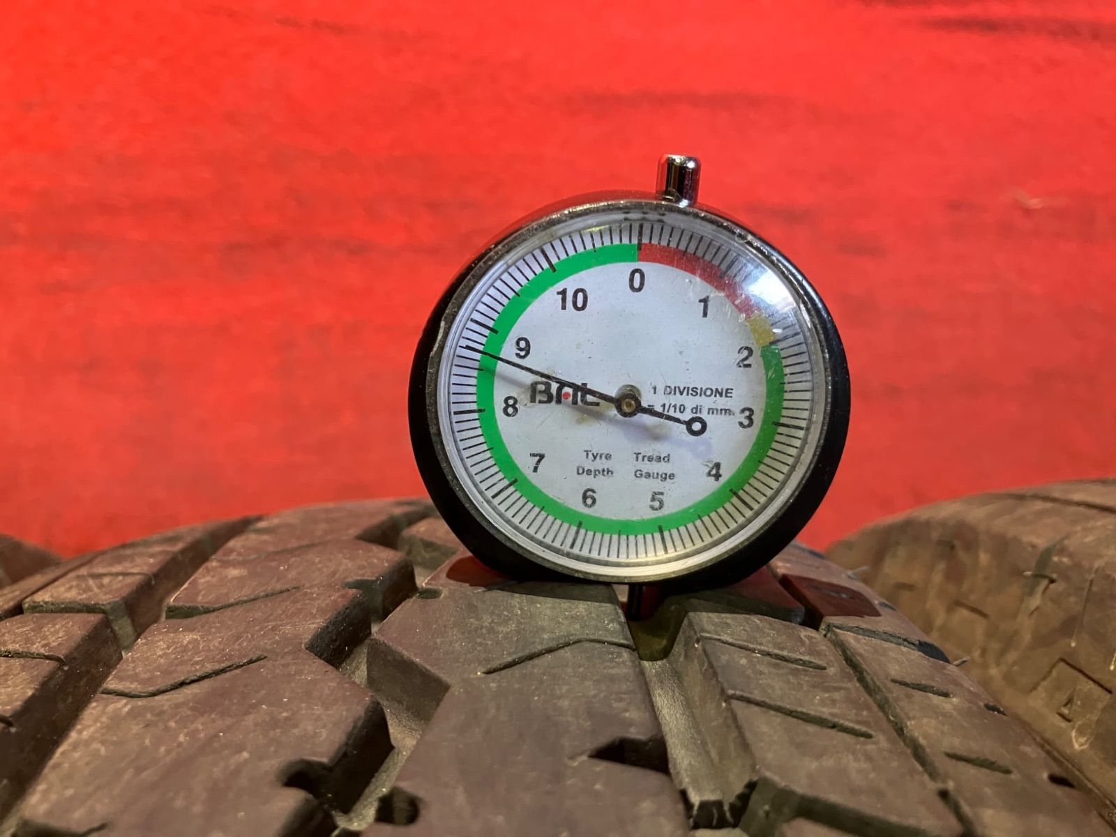 中古サマータイヤ【185R14 6PR TOYO V-02e】 4本SET - メルカリ