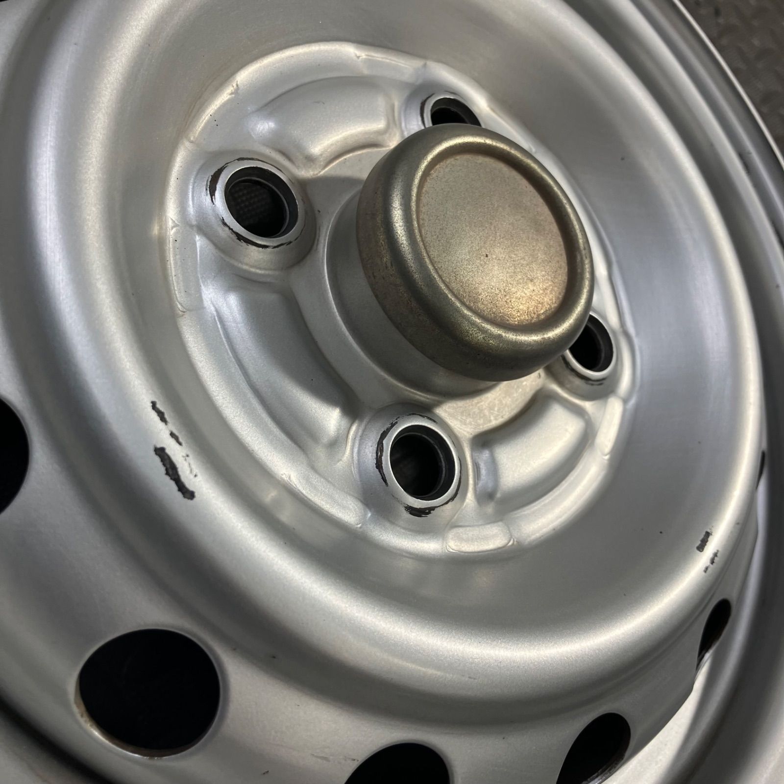 三菱純正スチールホイール 12×3.5J+45 PCD100/4H ミニキャブ U61