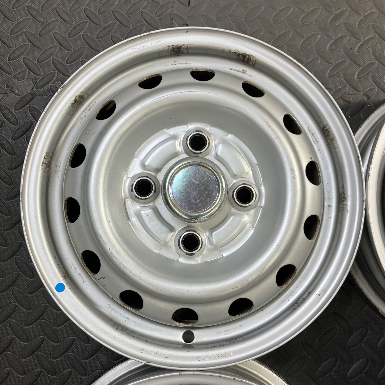三菱ミニキャブU41 スチールホイールとタイヤセット 三菱純正スチールホイール 12×3.5J+45 PCD100/4H ミニキャブ U61