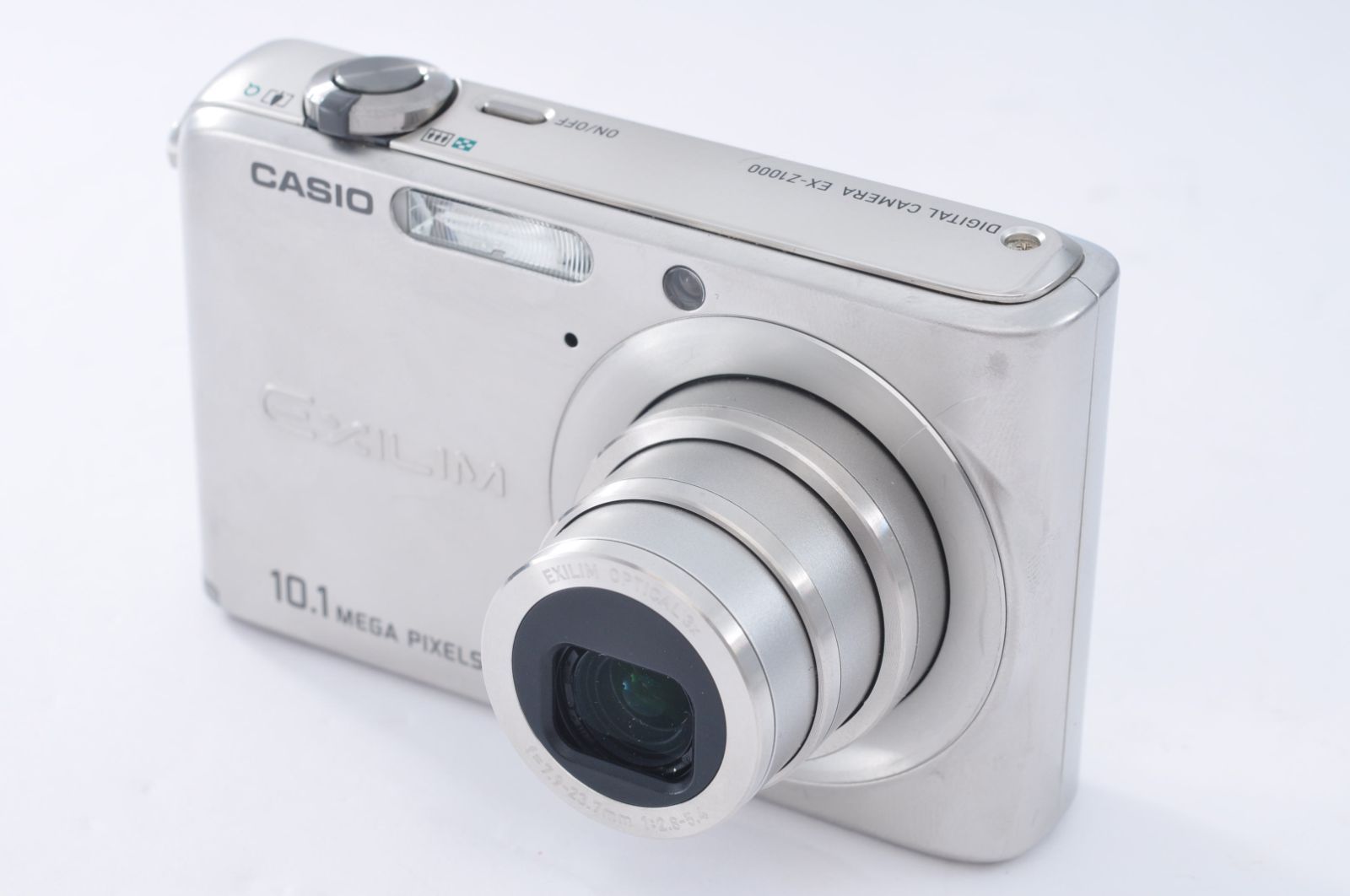 美品 CASIO カシオ EXILIM EX-Z1000 シルバー コンパクトデジタル