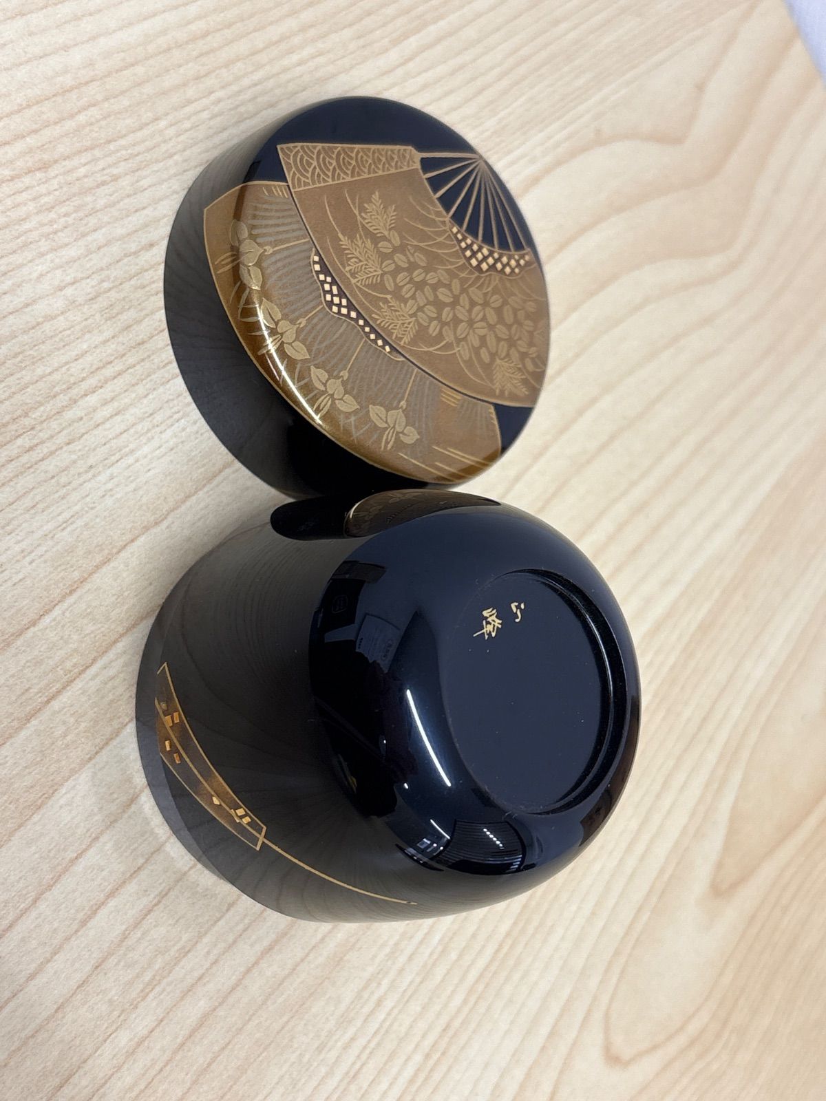茶道具　輪島塗　牧野正峰作　扇面蒔絵　棗　共箱 茶道具 輪島塗 牧野正峰作 扇面蒔絵 棗 共箱 - メルカリ