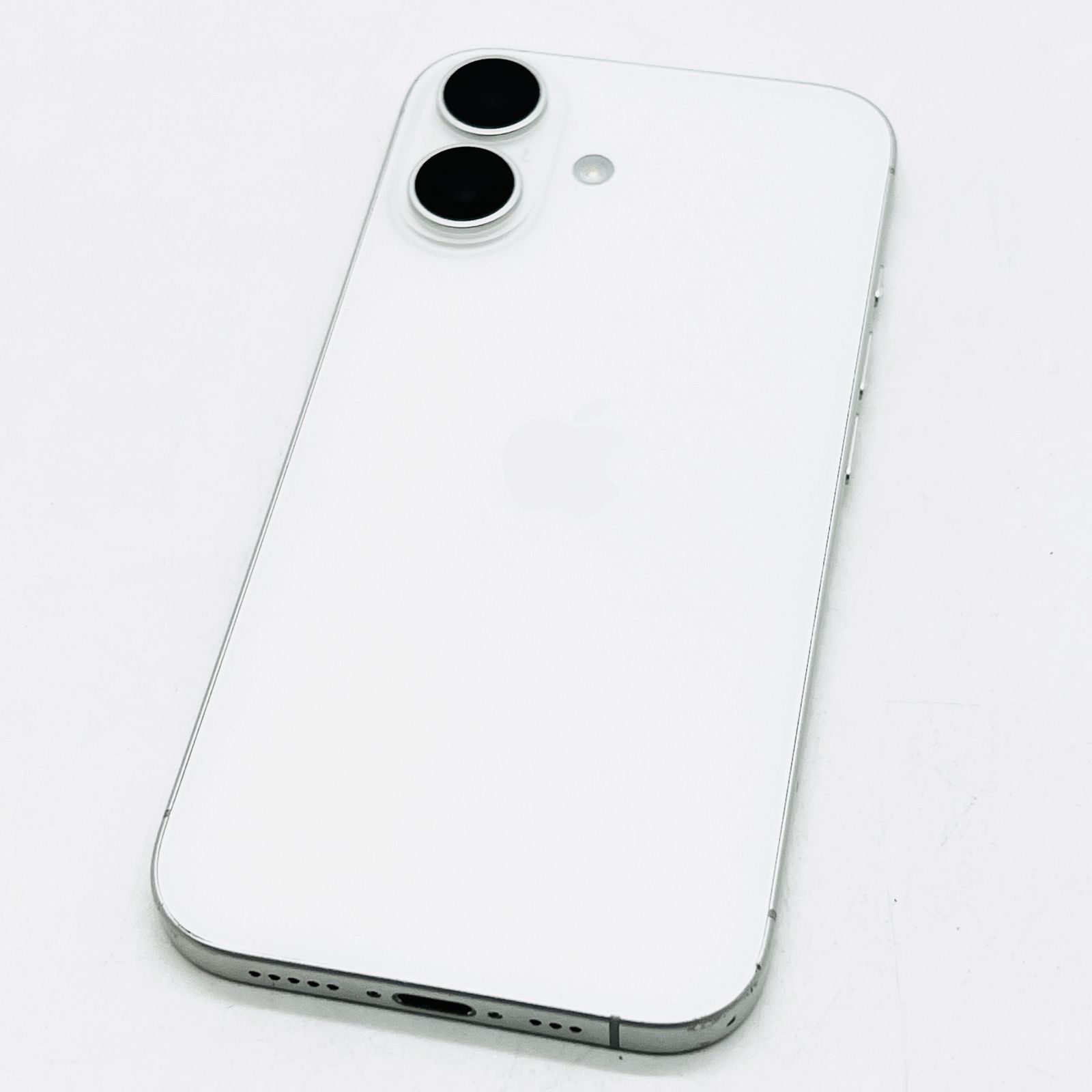 iPhone16 256GB ジャンク品 ホワイト - メルカリ
