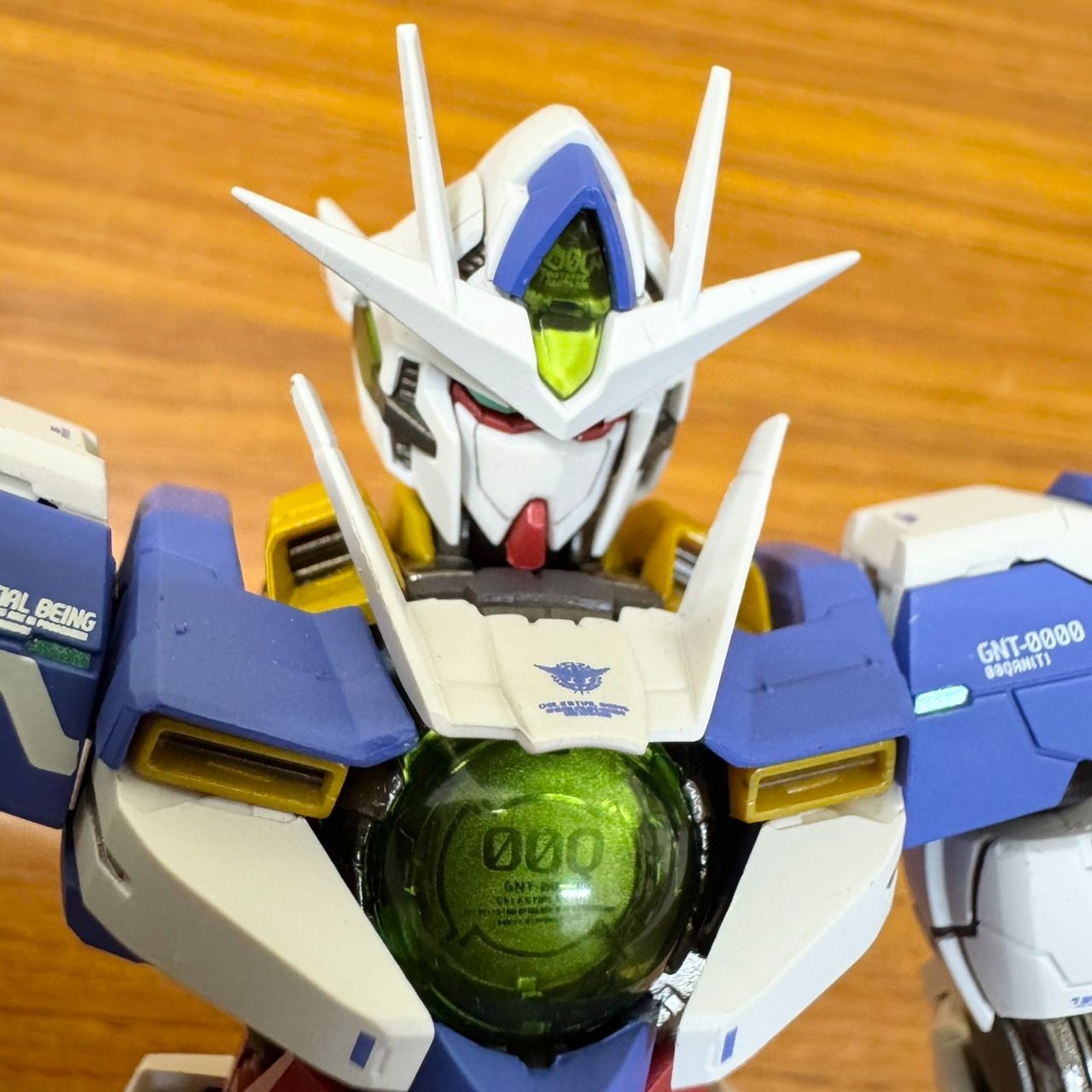 開封品・中古】METAL BUILD ダブルオークアンタ 箱傷みあり 劇場版