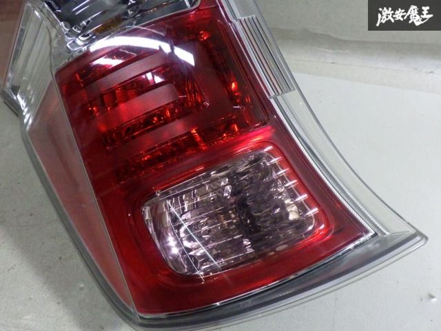 破損無し！】ホンダ純正 RK1 RK2 ステップワゴン 前期 テールライト